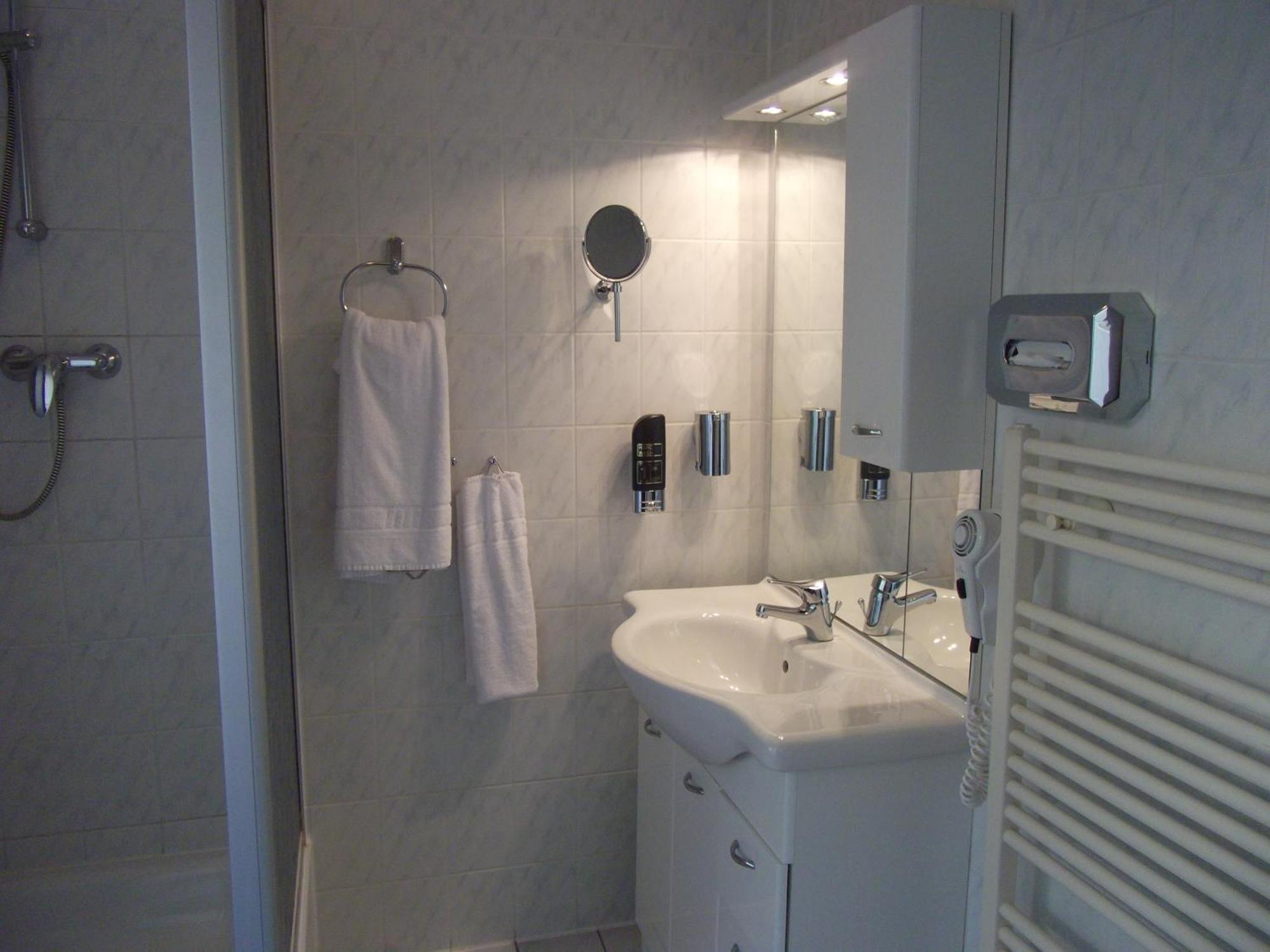Hotel Alt - Tegel Berlin Phòng bức ảnh