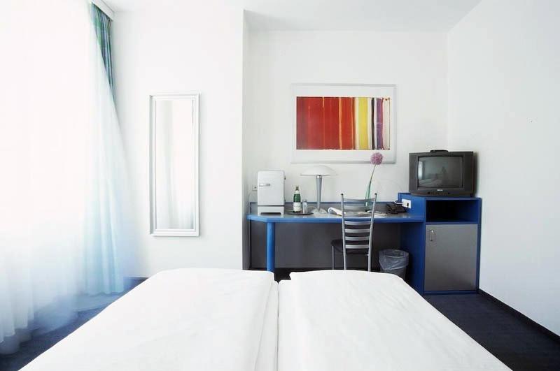 Hotel Alt - Tegel Berlin Phòng bức ảnh